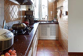 红木色调厨房装修案例
